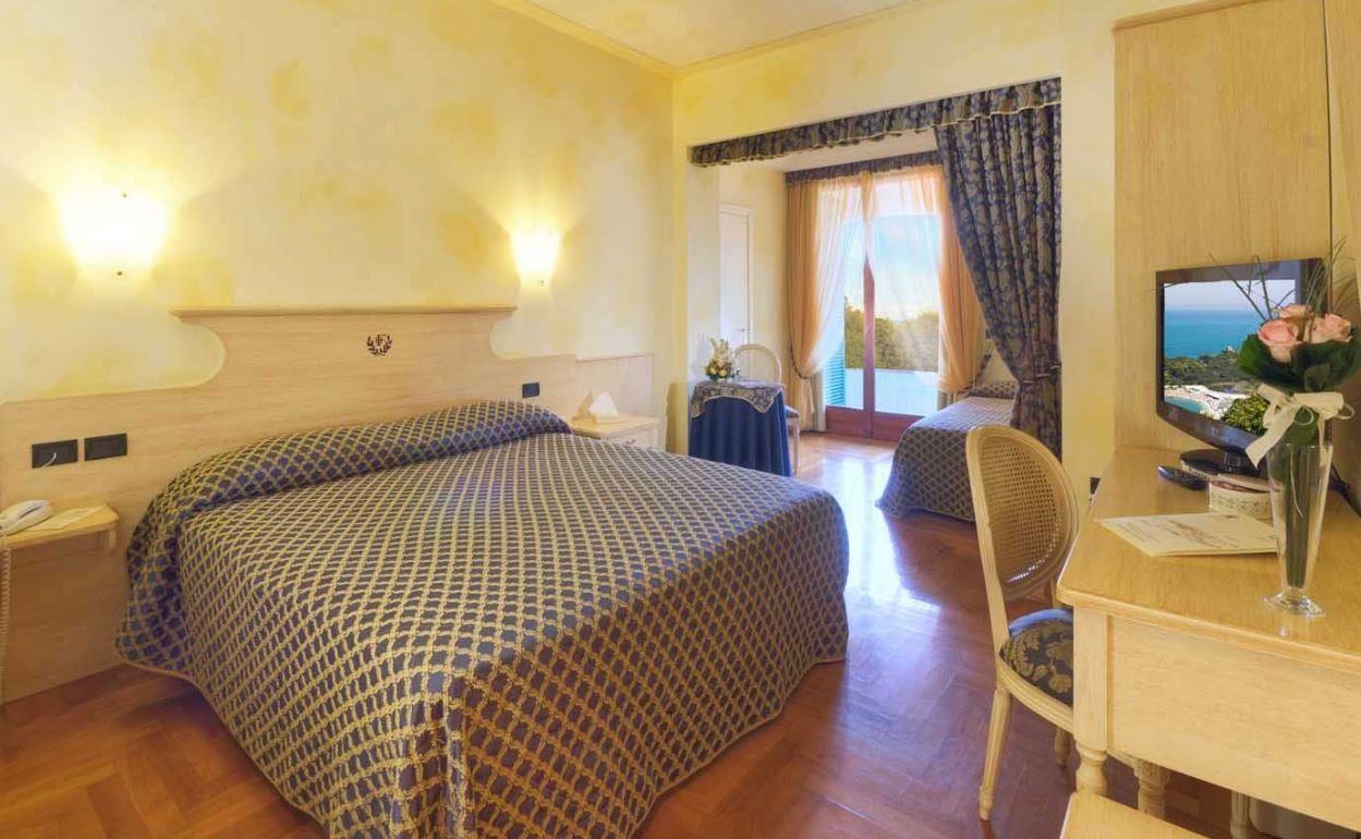 Hotel Excelsior La Fonte 4*